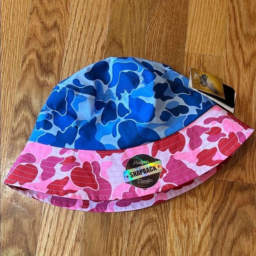 Headgear Colorful Camo Bucket Hat blue/pink / red new w tags one size adult